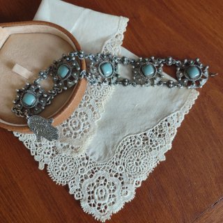 Pulsera antigua articulada,plateada. Hamsa