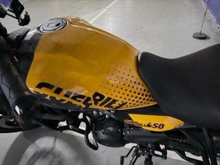 Royal Enfield Guerrilla 450 (2024)