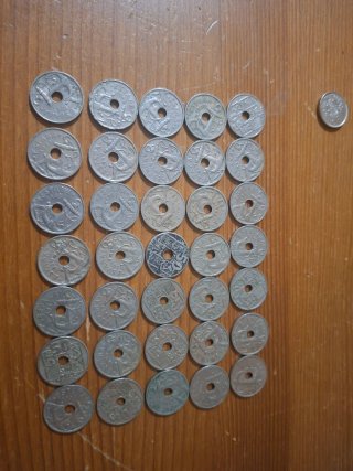 Lote Billetes y Monedas Mundo