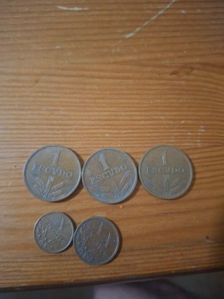 Lote Billetes y Monedas Mundo