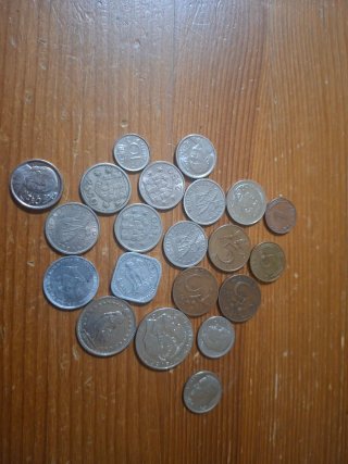 Lote Billetes y Monedas Mundo