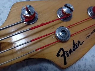 Bajo Eléctrico Fender Precision Bass