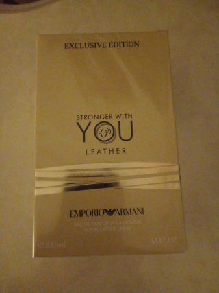 Emporio Armani Stronger With You Leather Eau de Pa