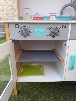 Cocina de madera para niños