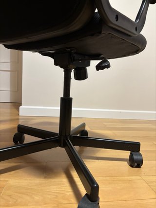 Silla de oficina negra Renberget