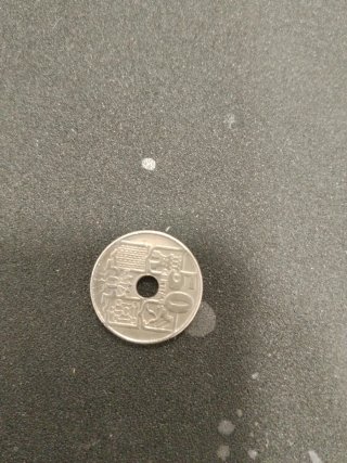 Moneda España 1949 con agujero
