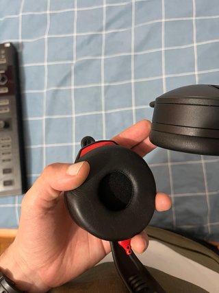 Røde NTH-50 Auriculares On-Ear Profesionales