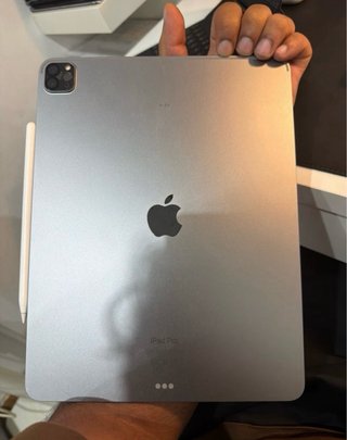 iPad Pro 6th Gen M2 12.9 Plata
