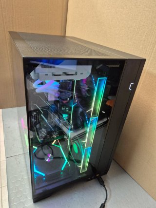 PC Gaming Ryzen / 6600XT / 1TB / 16GB