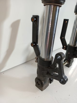 Horquilla Benelli BN 125 de 2024
