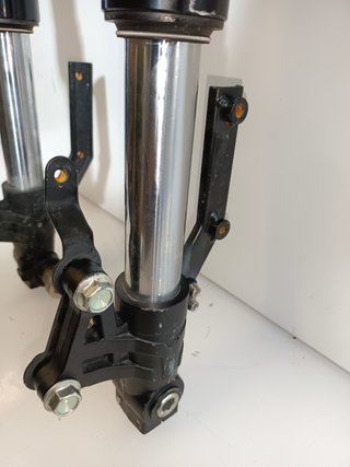 Horquilla Benelli BN 125 de 2024