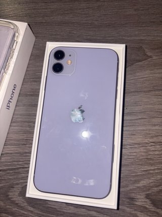 iPhone 11 Morado