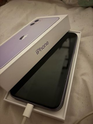 iPhone 11 Morado