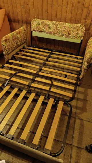 Sofá Cama 2 Plazas Somier Madera
