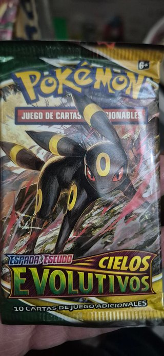 Pokemon Espada Escudo Cielos Evolutivos Pack