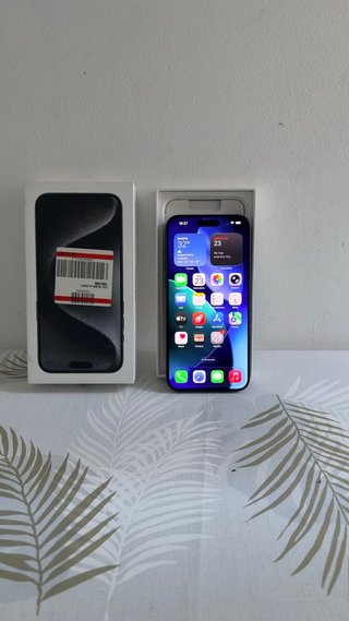 iPhone 15 Pro Max 256GB Negro