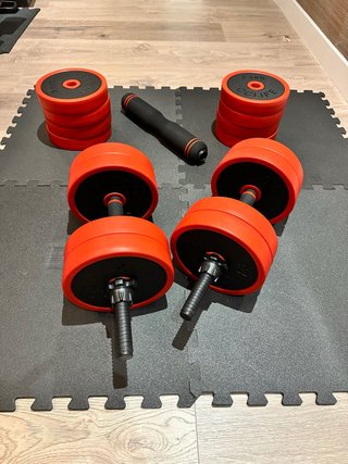 Set de Mancuernas Ajustables con Discos + Banco