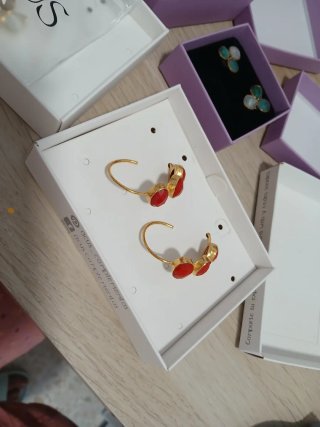 Pendientes de Aro Acus Rojos
