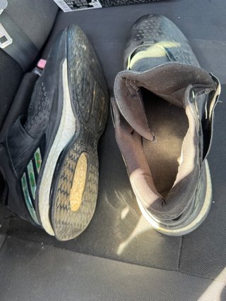 Tênis Adidas Preto