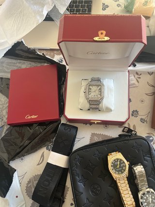 Reloj cartier con VVS  caja y documentos