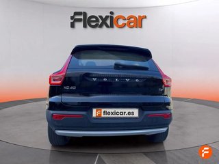 Volvo XC40 1.5 T2 Momentum