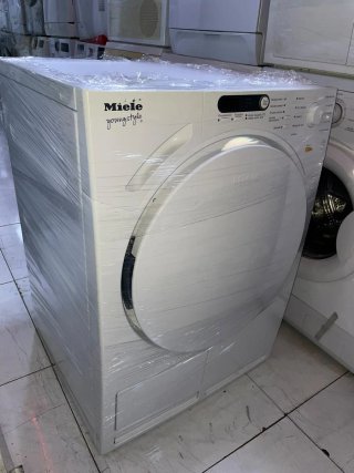 Secadora Miele Youngstyle Blanca