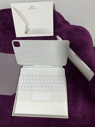 Apple Magic Keyboard para iPad Pro/Air 11” M3-M4