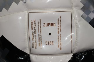 Balón de fútbol Adidas Telstar 18 Jumbo Match Ball Replica de la Copa Mundial de la FIFA Rusia 2018.