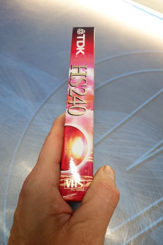 Cinta VHS TDK HS240 Nueva