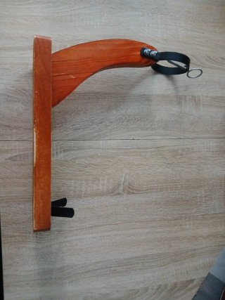 Jamonero de madera