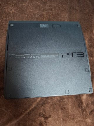PlayStation 3 Slim con M.A.G.I.A + Juegos