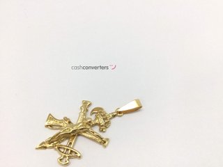 colgante oro 18k