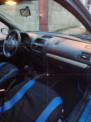 Renault Clio 2004