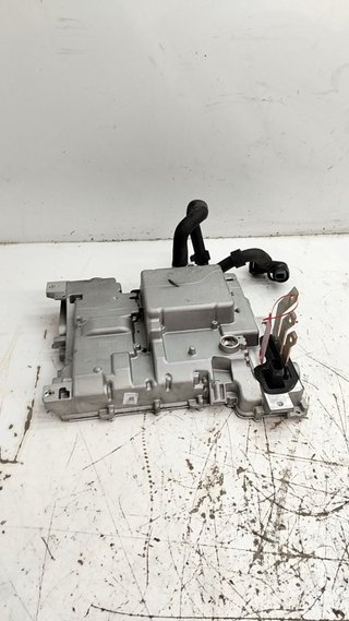 996768 CONVERTIDOR/INVERSOR DE CORRIENTE CUPRA BORN (K11)