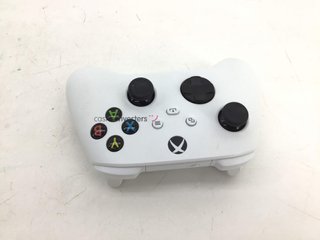 mando xbox series microsoft qas-00002 white robot