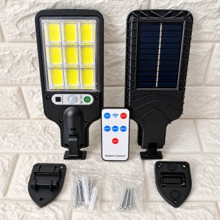 Una Farola Solar Sensor Luz LED Exterior