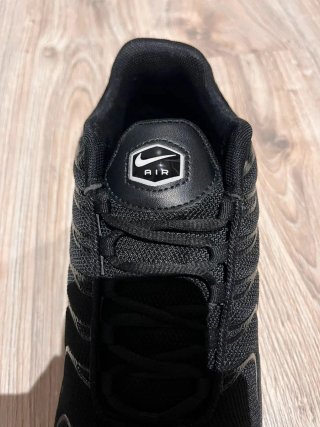 Nike Air Max Plus TN Triple Black Talla 41