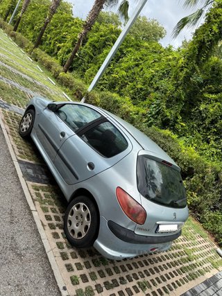 Peugeot 206 2005