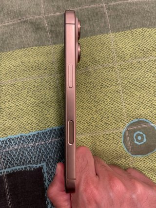 iPhone 16 Pro