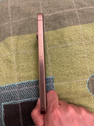 iPhone 16 Pro