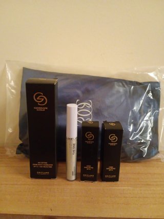 Set Maquillaje Giordani Gold Oriflame