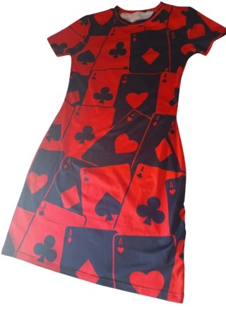 Vestido con estampado de cartas de póker