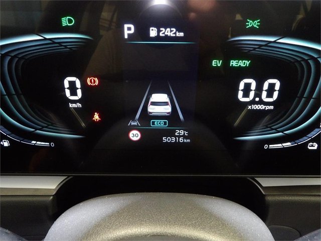 KIA Niro 1.6 GDi HEV 104kW (141CV) Drive