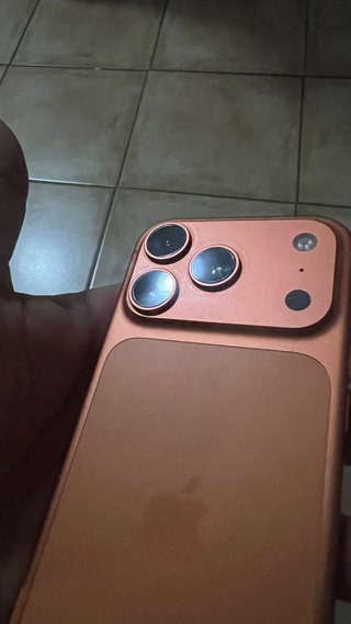 iPhone 17 Pro Naranja