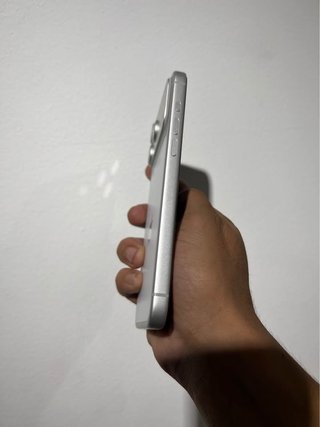 iPhone 17 Pro Max Plateado
