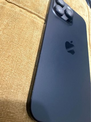 iPhone 16 Pro Max Negro
