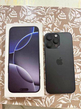 iPhone 16 Pro Max Negro