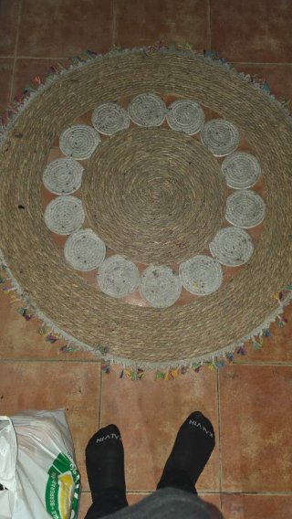 Alfombra Artesanal d Yute 100 cm  flecos d colores