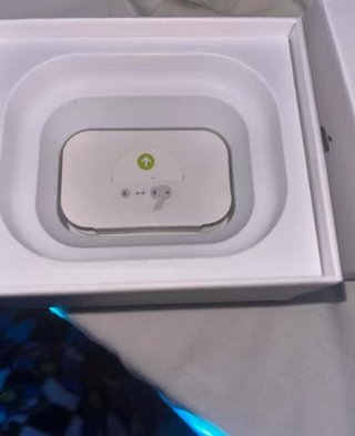 AirPods Pro 3 Bianchi