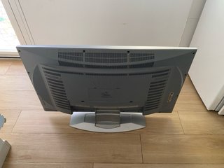 TV LG 32 pulgadas LCD